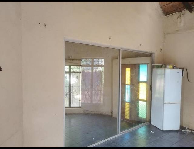 3 BEDROOM HOUSE FOR SALE IN MALAMULELE